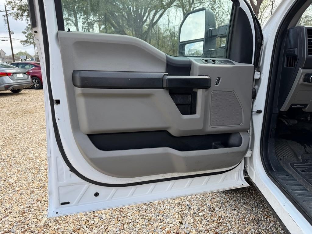 Ford F-250 SD XL SuperCab 2WD 2019