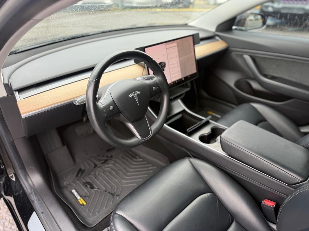 Tesla Model 3 Mid Range RWD *Ltd Avail* 2019