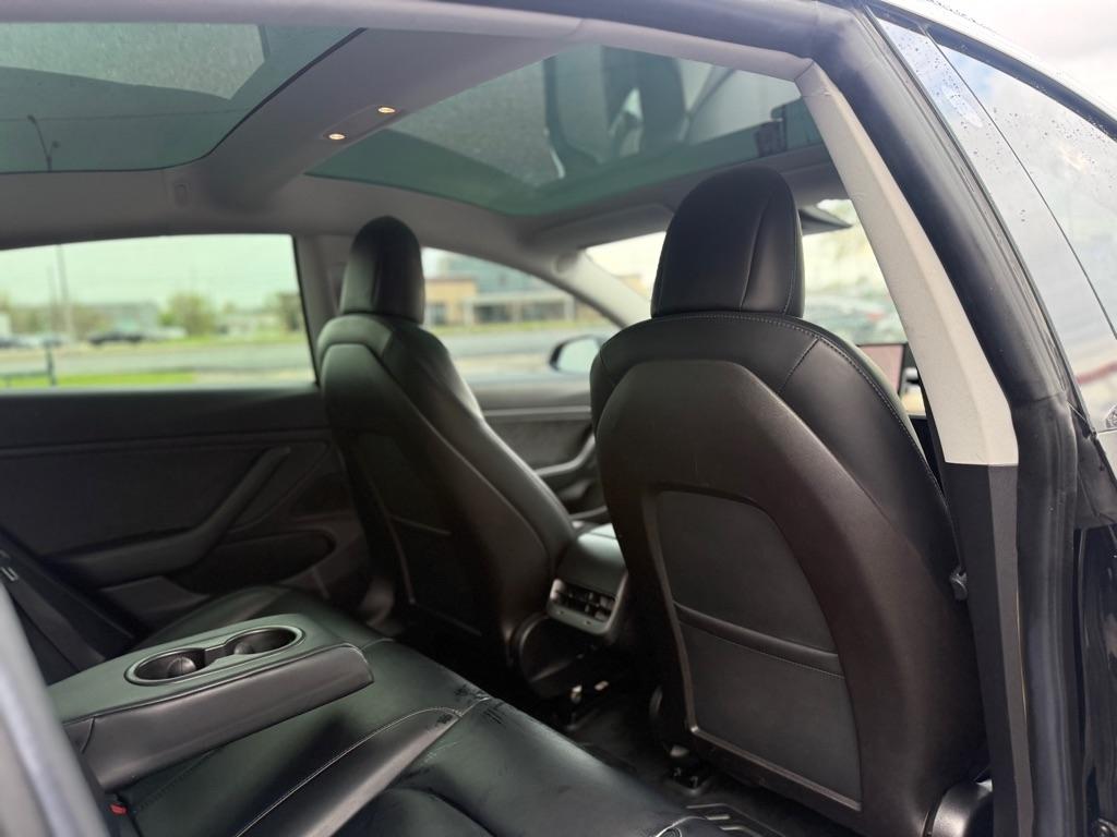 Tesla Model 3 Mid Range RWD *Ltd Avail* 2019