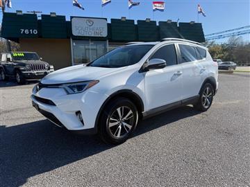 2017 Toyota RAV4 XLE FWD (Natl)