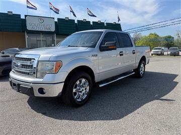 2013 Ford F-150 2WD SuperCrew 145" Platinum