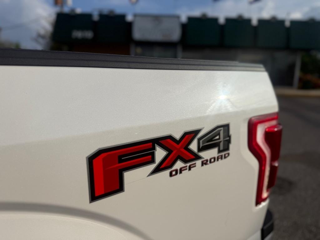 Ford F-150 4WD SuperCrew 145" King Ranch 2015