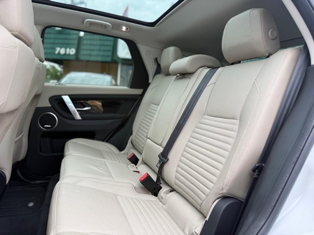 Land Rover Discovery Sport SE 2022