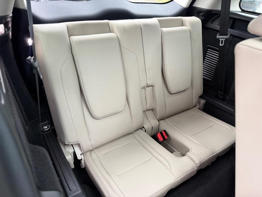 Land Rover Discovery Sport SE 2022