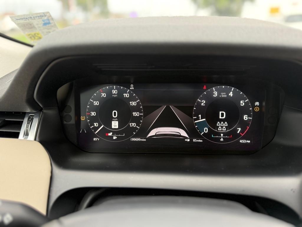 Land Rover Discovery Sport SE 2022