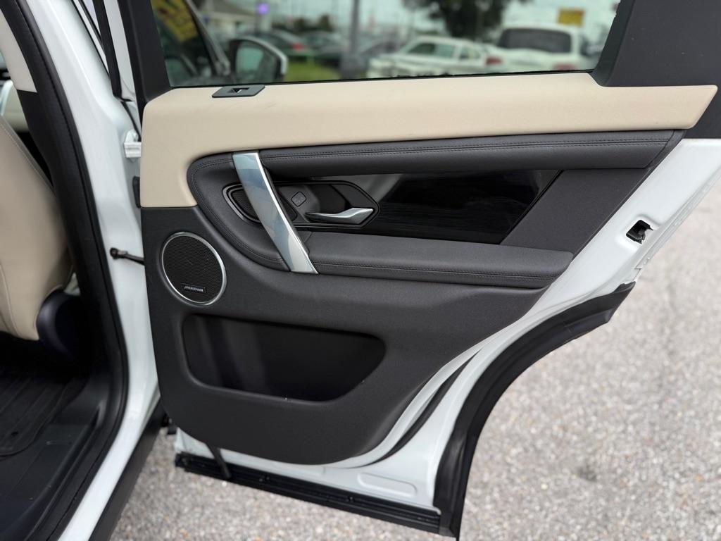 Land Rover Discovery Sport SE 2022