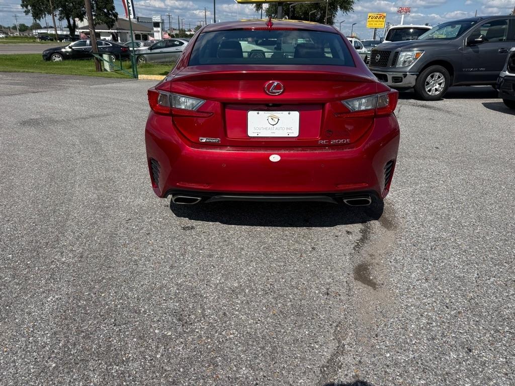 Lexus RC 200t Base 2016