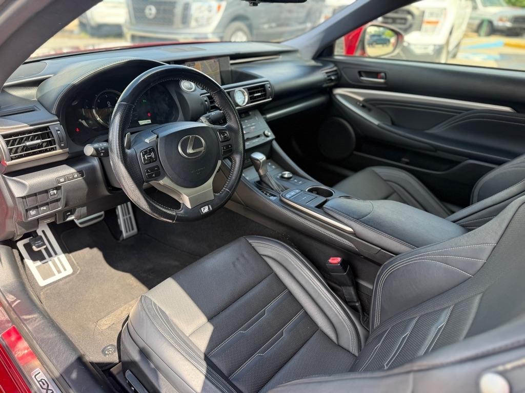 Lexus RC 200t Base 2016