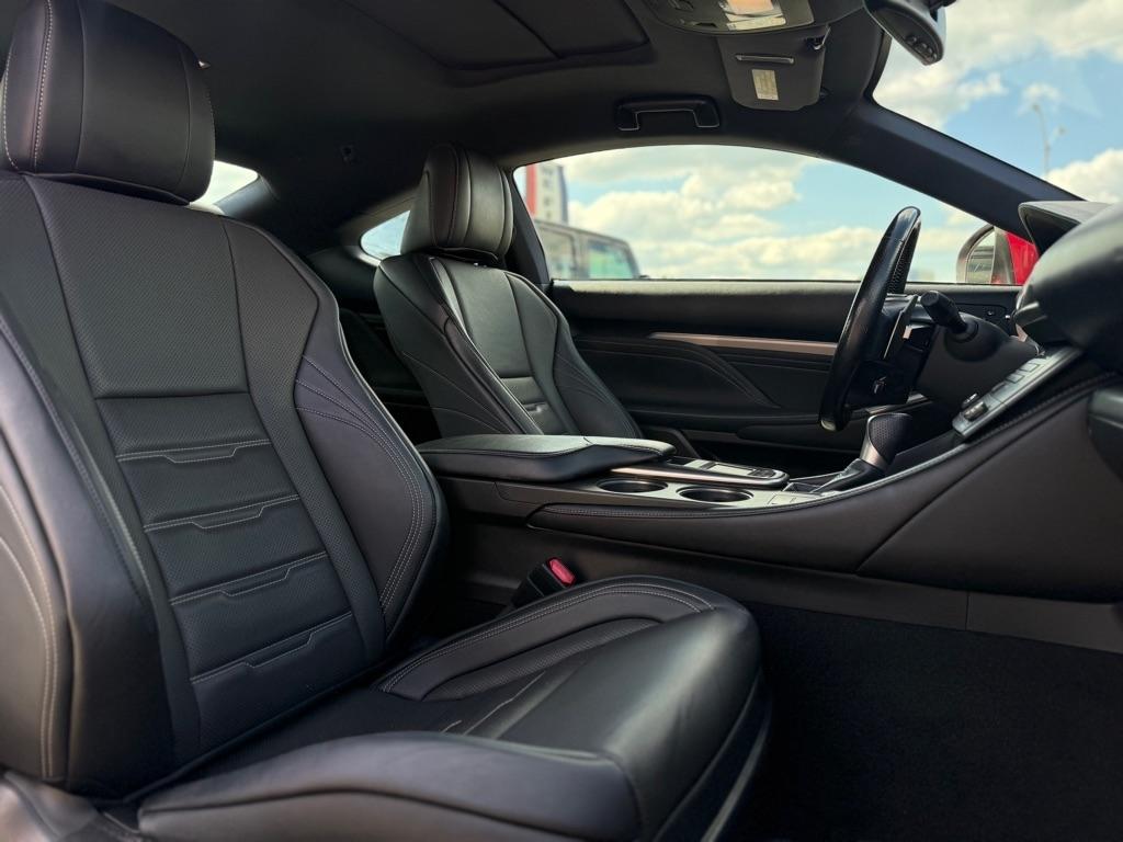 Lexus RC 200t Base 2016