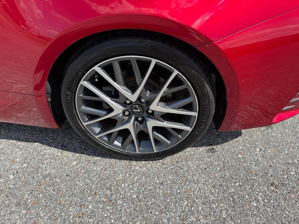 Lexus RC 200t Base 2016