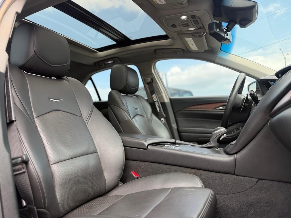 Cadillac CTS Sedan 4dr Sdn 2.0L Turbo Luxury RWD 2019