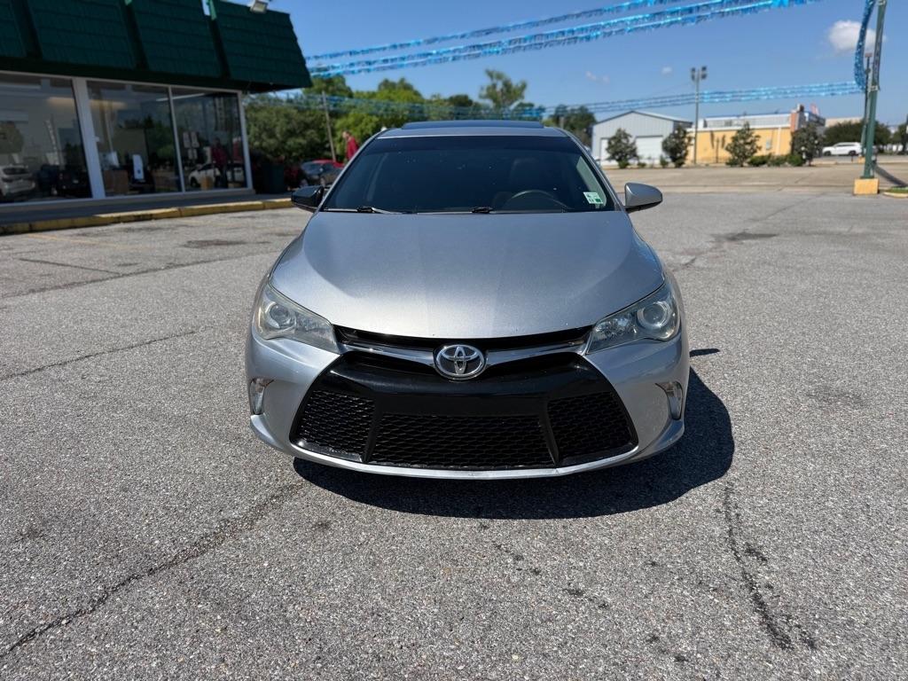 Toyota Camry XLE Auto (Natl) 2017