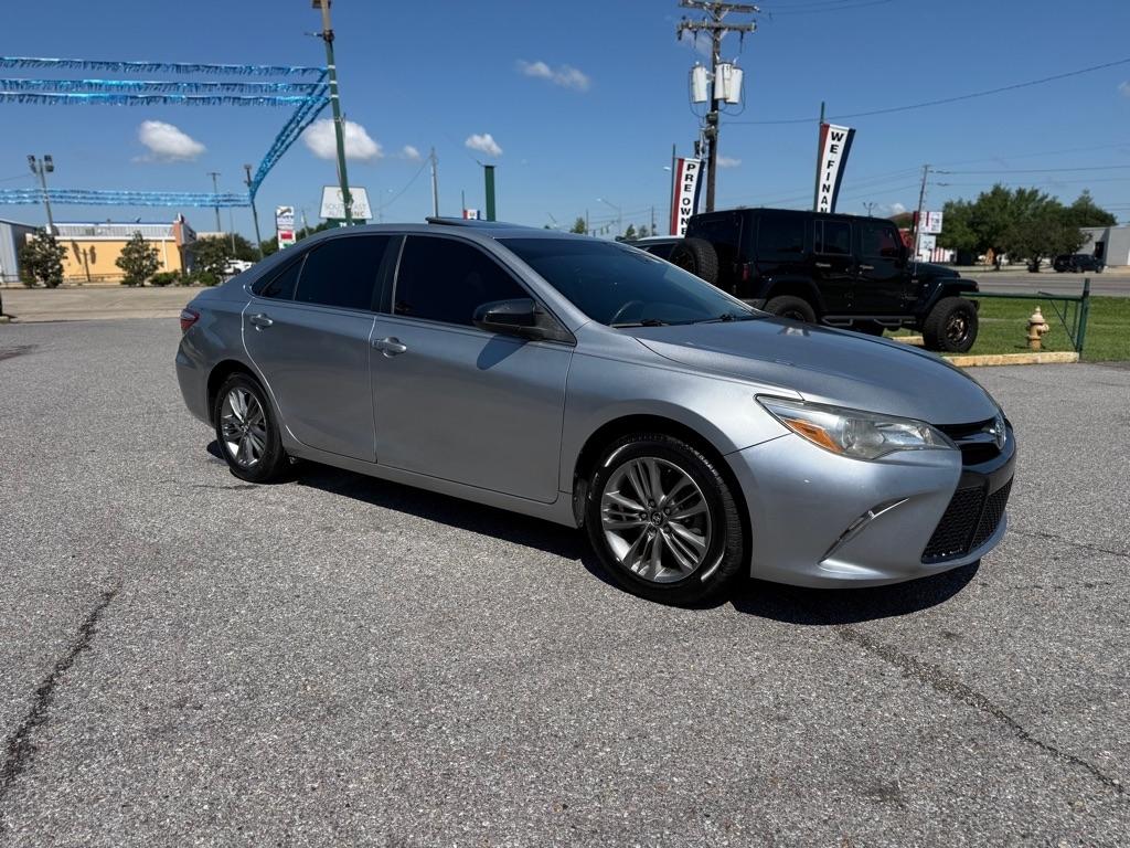 Toyota Camry XLE Auto (Natl) 2017