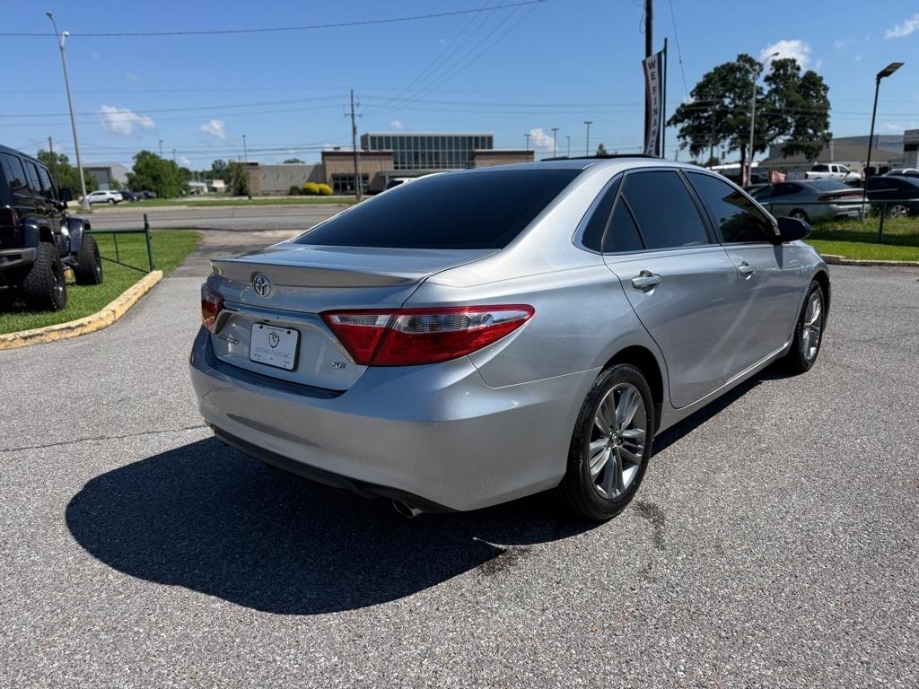 Toyota Camry XLE Auto (Natl) 2017