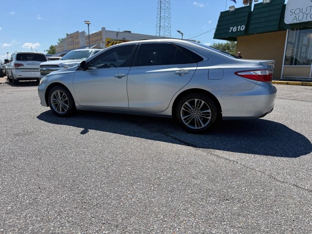 Toyota Camry XLE Auto (Natl) 2017