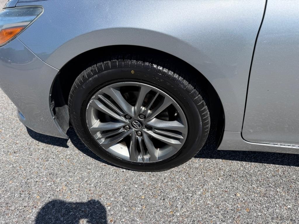 Toyota Camry XLE Auto (Natl) 2017