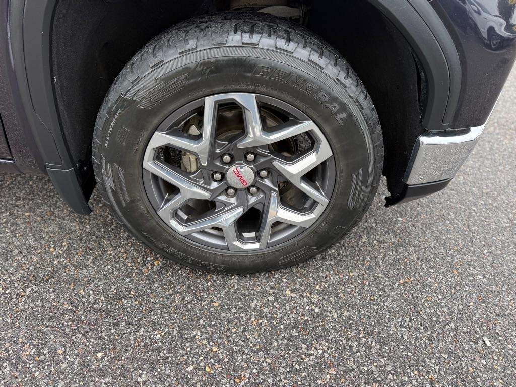 GMC Sierra 1500 4WD Crew Cab 147" SLT 2022