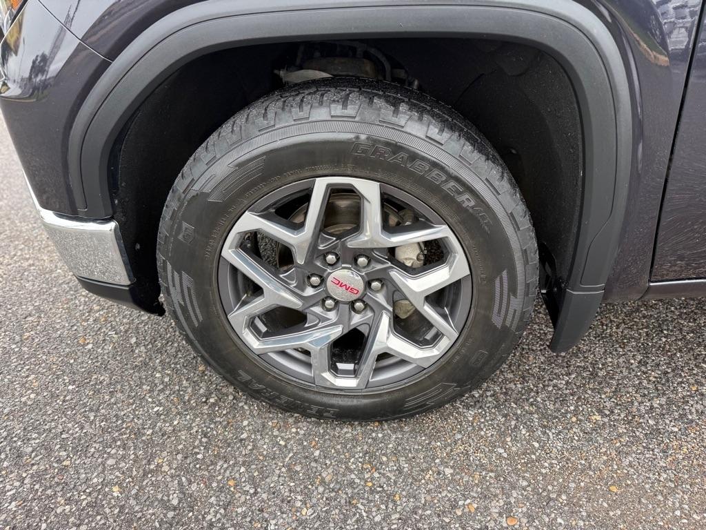GMC Sierra 1500 4WD Crew Cab 147" SLT 2022