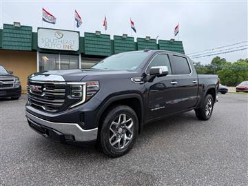 2022 GMC Sierra 1500 4WD Crew Cab 147" SLT