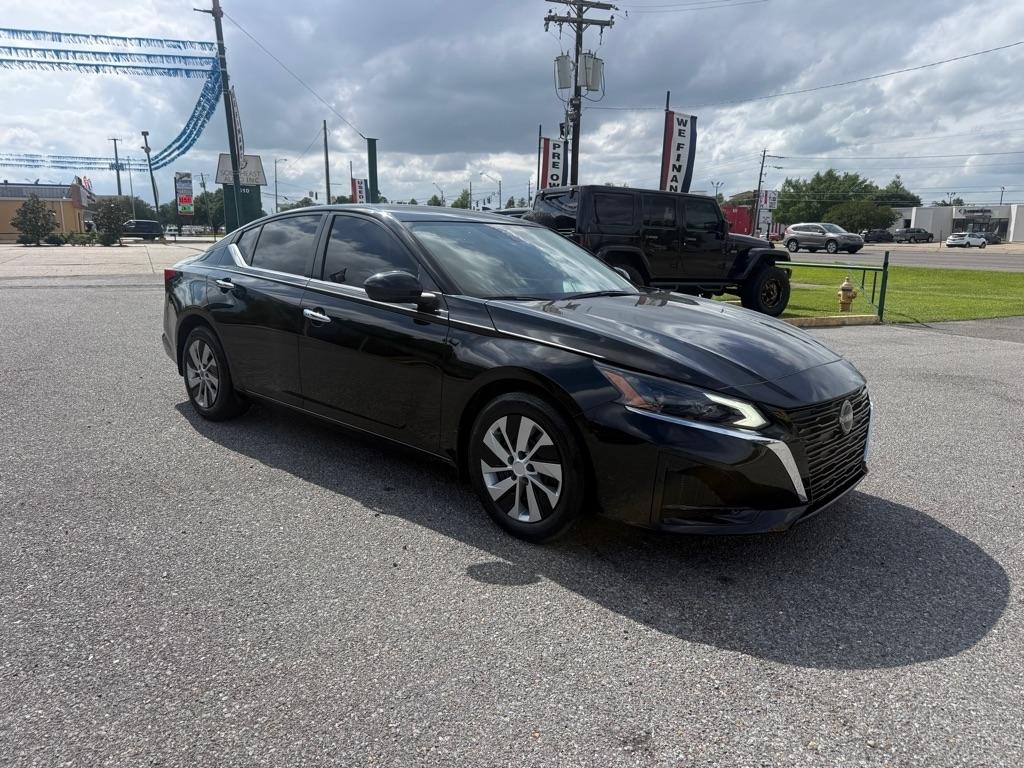 Nissan Altima 2.5 S Sedan 2023