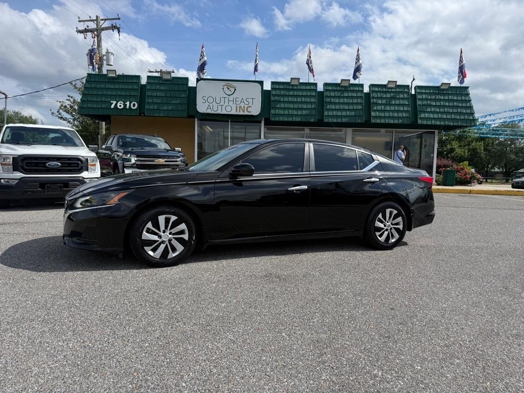 Nissan Altima 2.5 S Sedan 2023