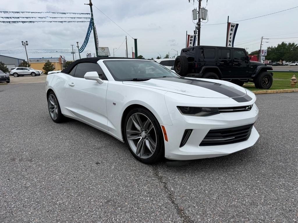 Chevrolet Camaro 2dr Conv 1LT 2017