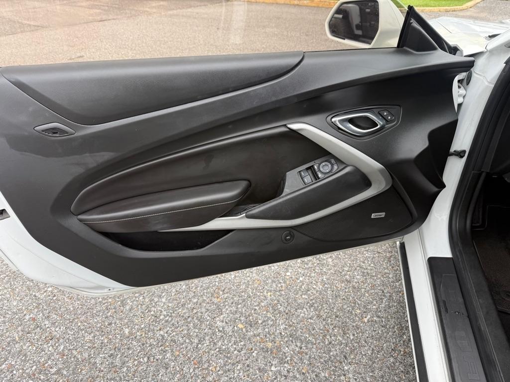 Chevrolet Camaro 2dr Conv 1LT 2017