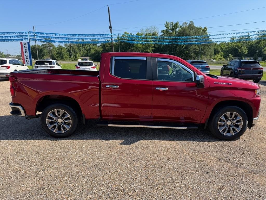Chevrolet Silverado 1500 2WD Crew Cab 147" LT 2020