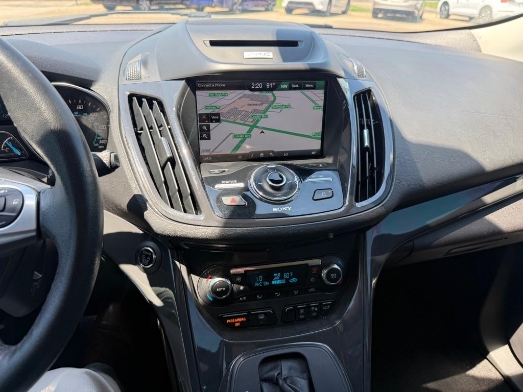 Ford Escape 4WD 4dr Titanium 2015