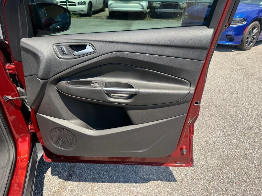 Ford Escape 4WD 4dr Titanium 2015