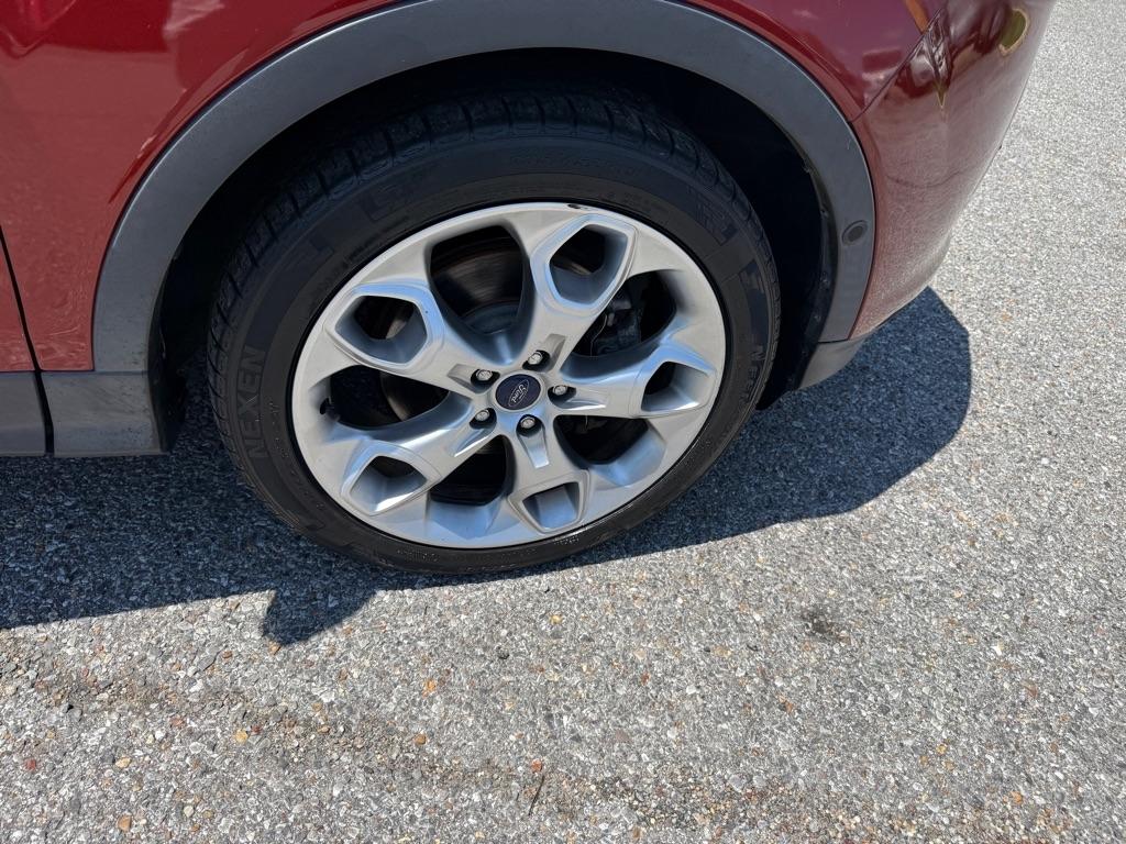 Ford Escape 4WD 4dr Titanium 2015