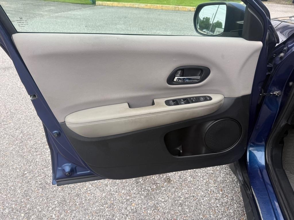 Honda HR-V 2WD 4dr CVT LX 2016