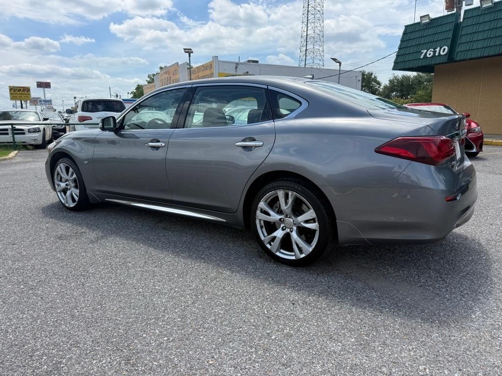 Infiniti Q70L 3.7 LUXE AWD 2019