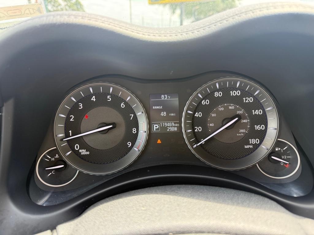 Infiniti Q70L 3.7 LUXE AWD 2019