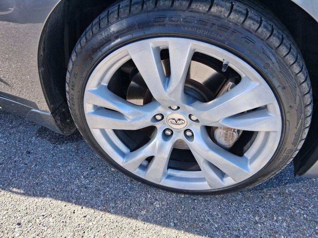 Infiniti Q70L 3.7 LUXE AWD 2019