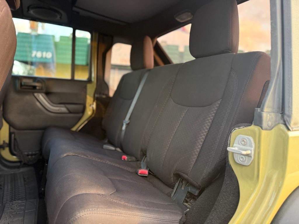 Jeep Wrangler Unlimited 4WD 4dr Sport 2013