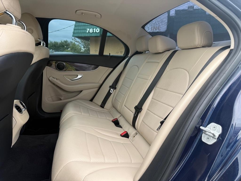 Mercedes-Benz C-Class 4dr Sdn C 300 RWD 2015