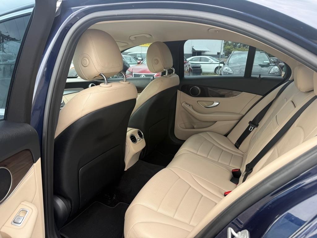 Mercedes-Benz C-Class 4dr Sdn C 300 RWD 2015