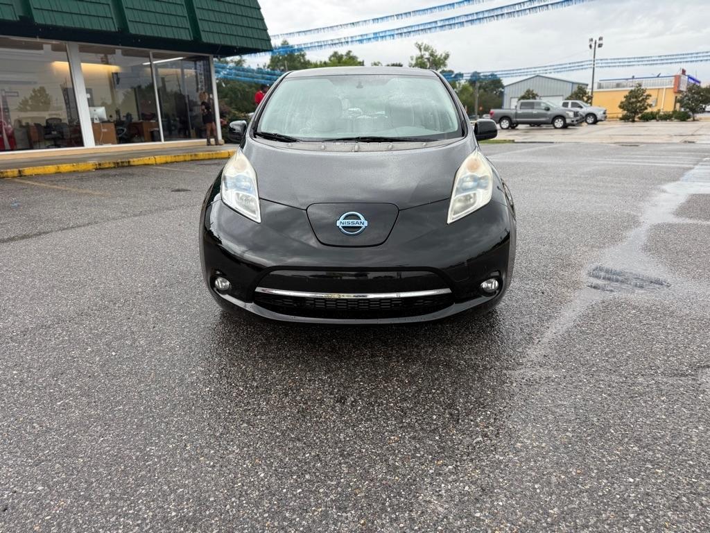 Nissan Leaf 4dr HB SL 2011