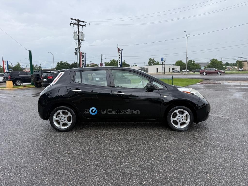 Nissan Leaf 4dr HB SL 2011