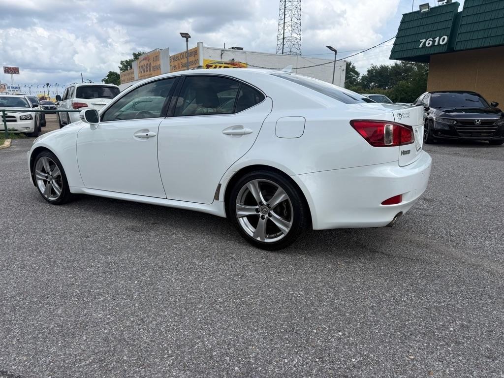 Lexus IS 250 4dr Sport Sdn Auto RWD 2013