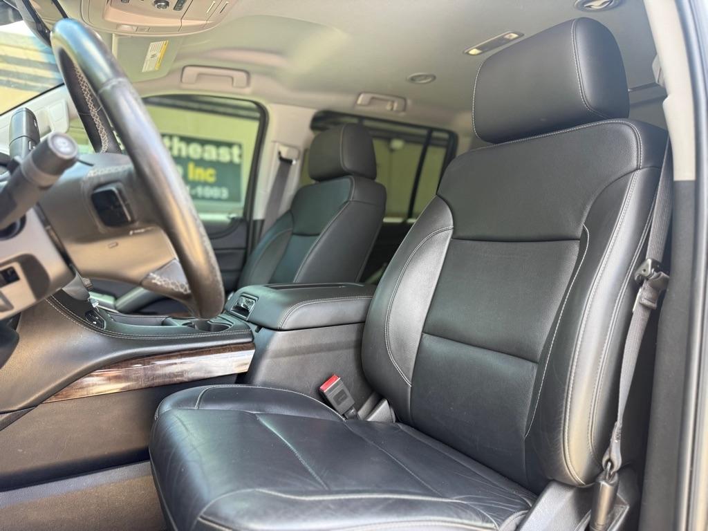 Chevrolet Suburban 2WD 4dr 1500 LT 2018