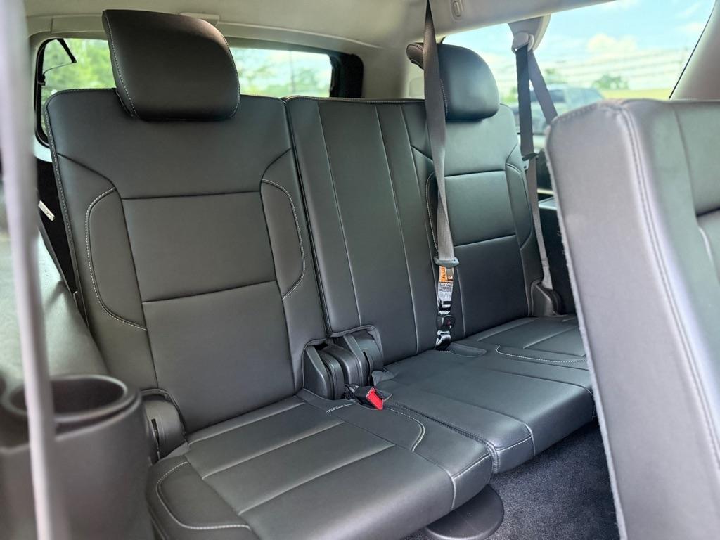 Chevrolet Suburban 2WD 4dr 1500 LT 2018