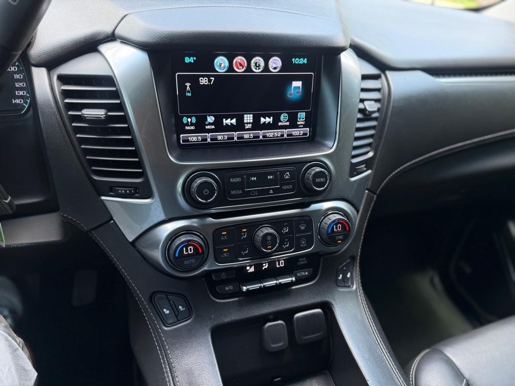 Chevrolet Suburban 2WD 4dr 1500 LT 2018