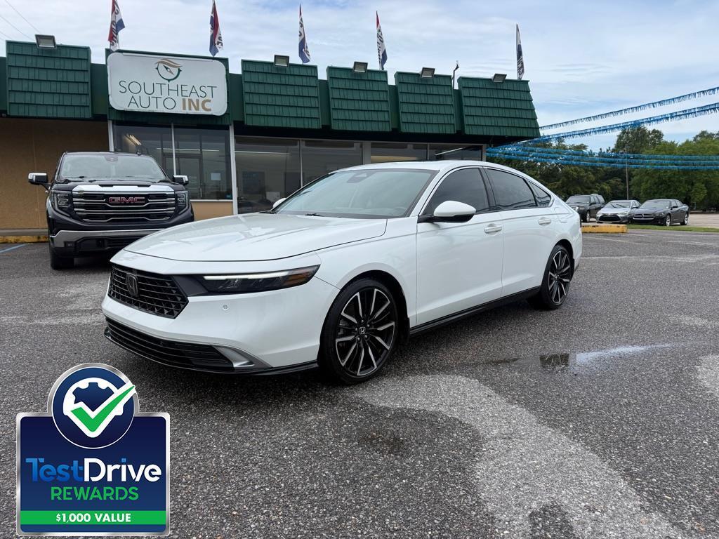 2023 Honda Accord Hybrid Touring Sedan