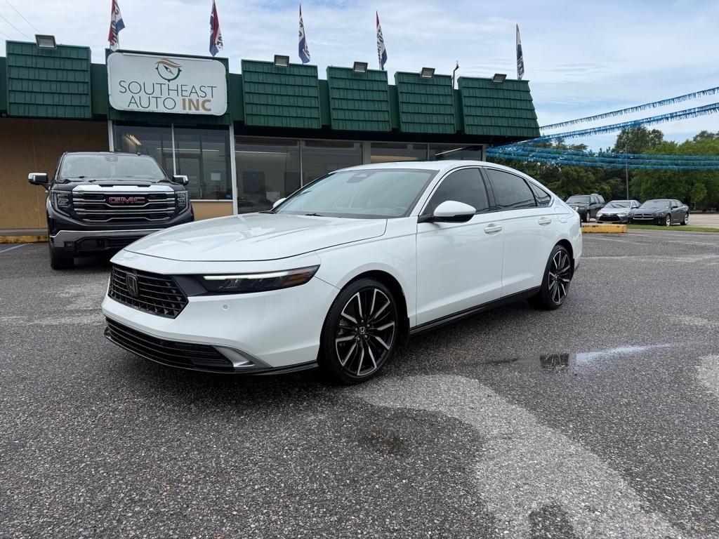 2023 Honda Accord Hybrid Touring Sedan
