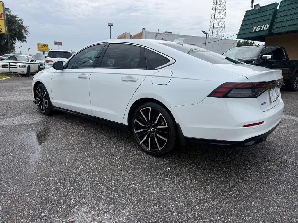 Honda Accord Hybrid Touring Sedan 2023