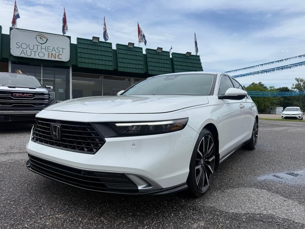 Honda Accord Hybrid Touring Sedan 2023