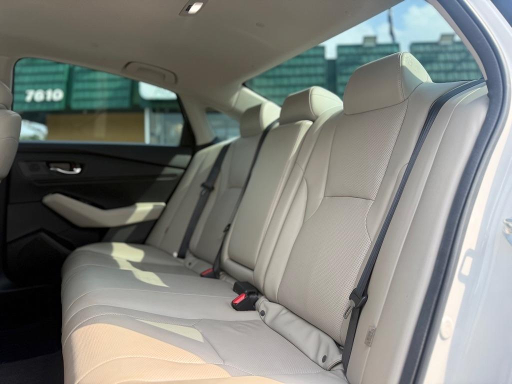 Honda Accord Hybrid Touring Sedan 2023