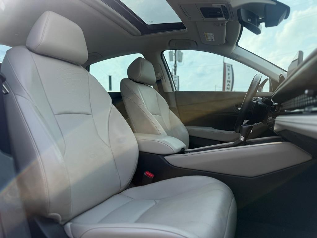 Honda Accord Hybrid Touring Sedan 2023
